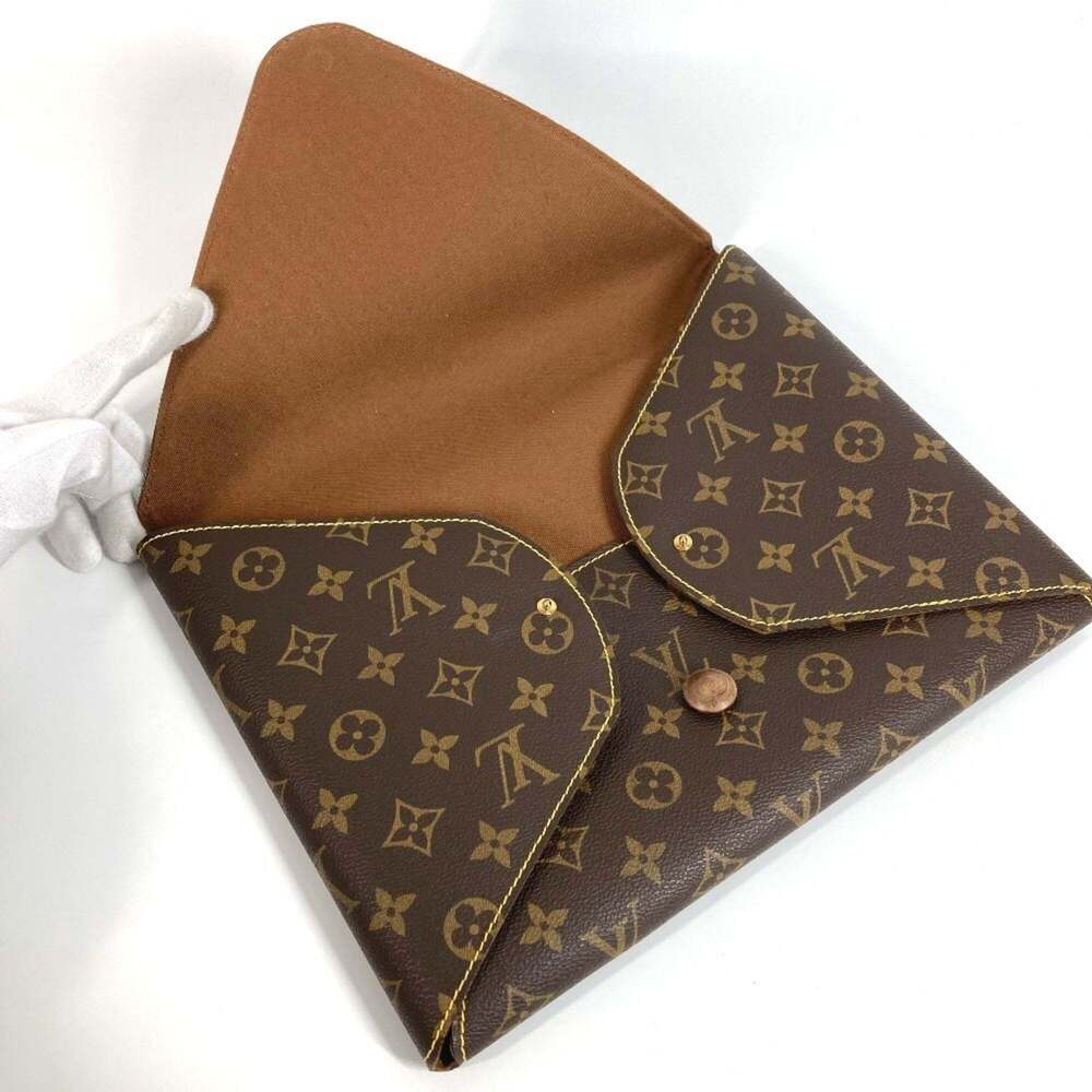 LOUIS VUITTON Authentic Brown Monogram Canvas Clutch Bag - Picture 12 of 13